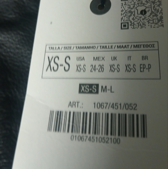 Zara Long Pleated Dress - Picture 4 of 4